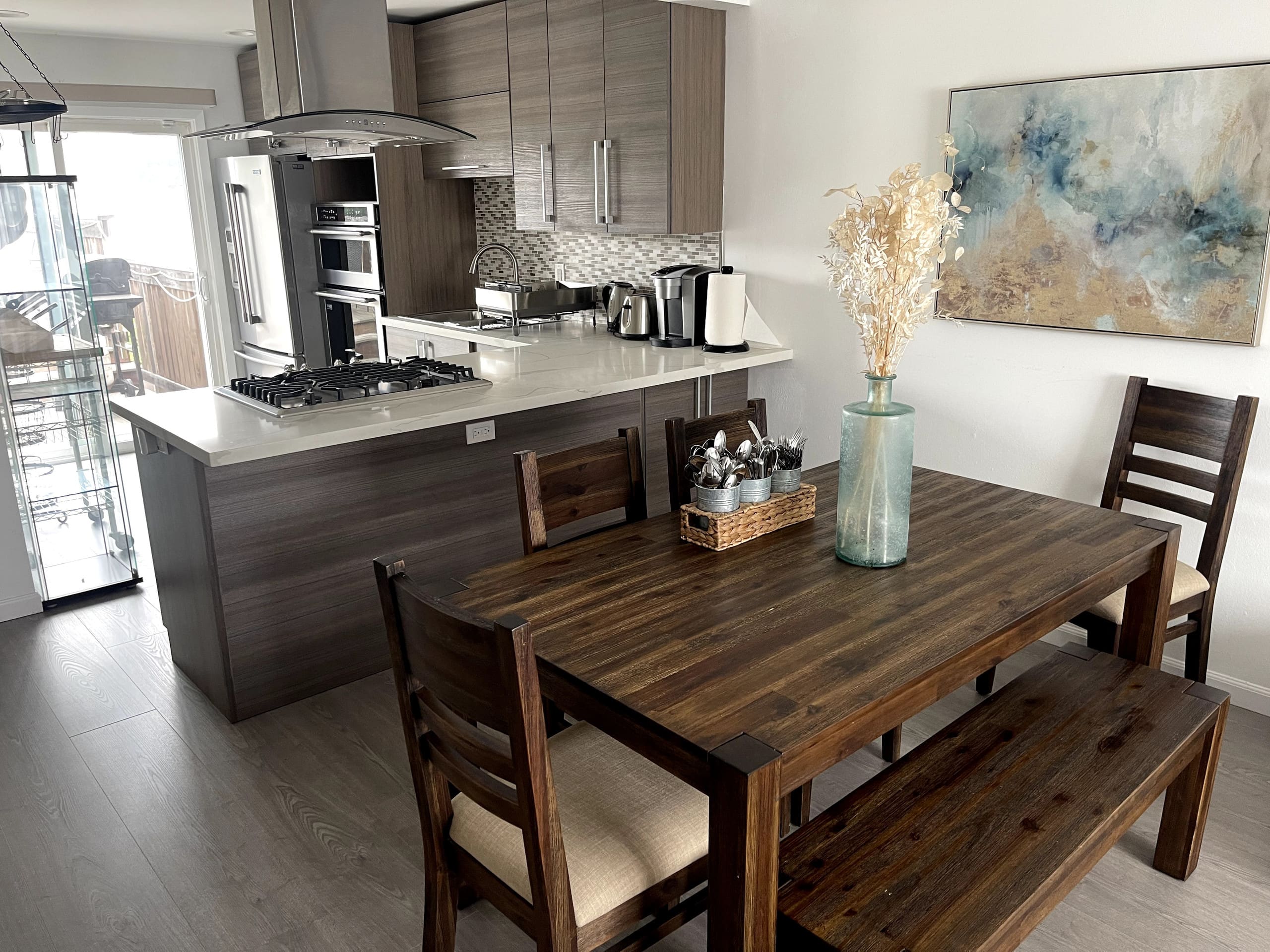 Home in San Francisco · ★4.9 · 2 bedrooms · 2 beds · 1 bath - Image 25