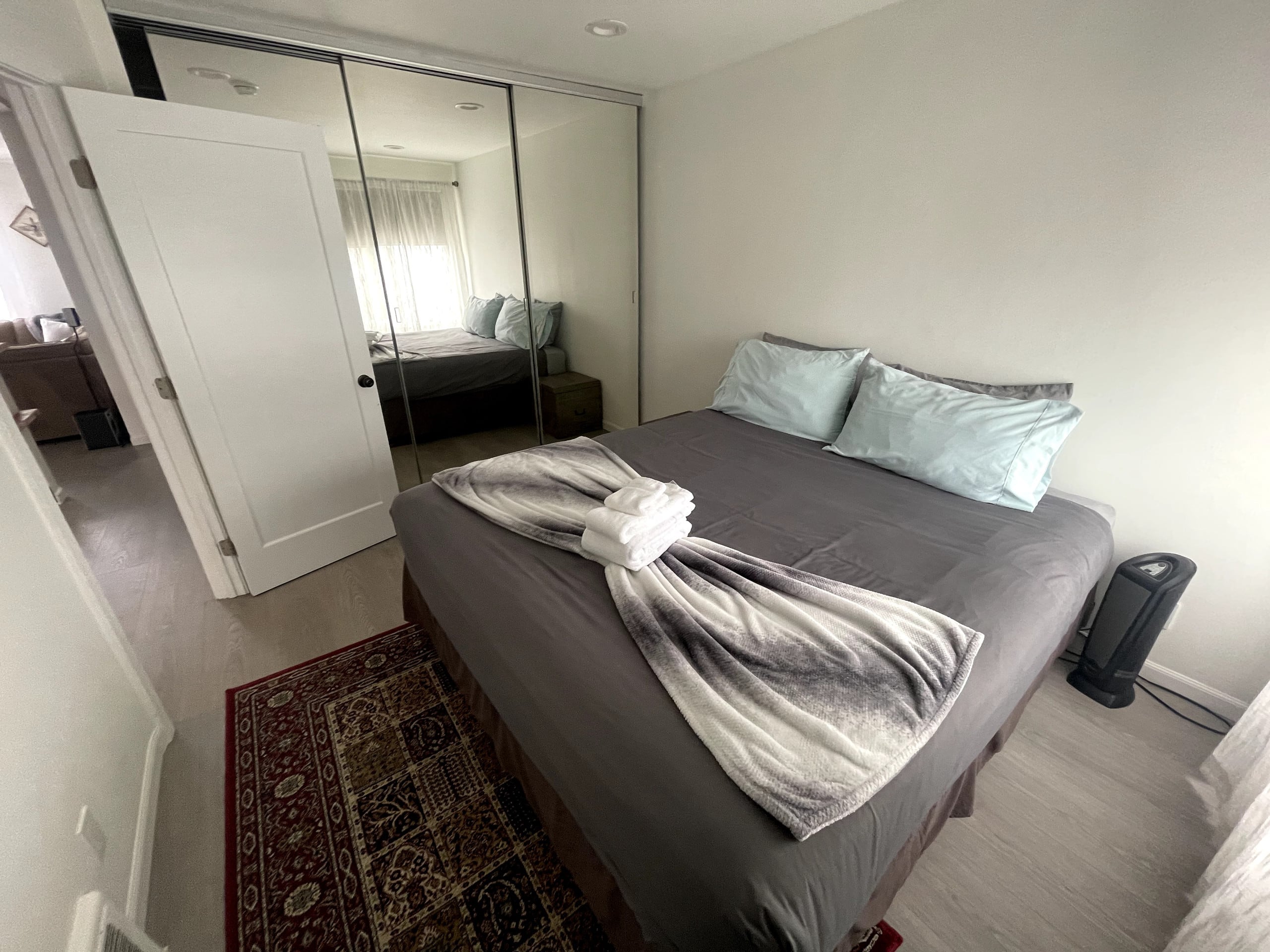 Home in San Francisco · ★4.9 · 2 bedrooms · 2 beds · 1 bath - Image 67