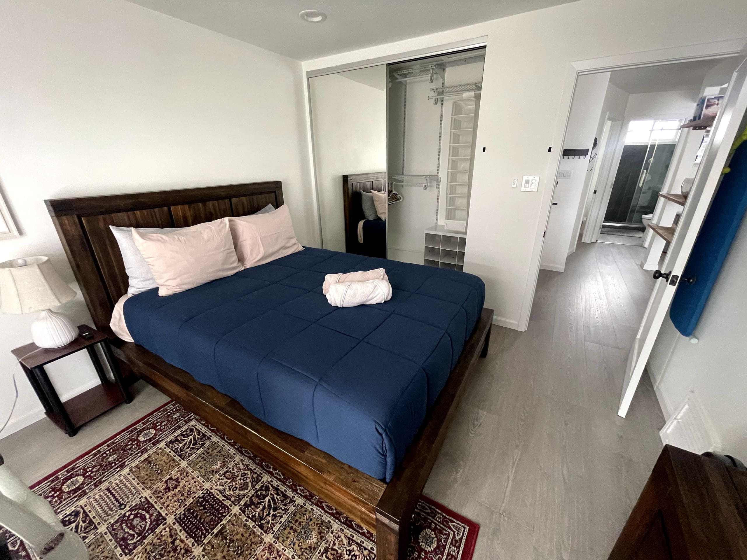 Home in San Francisco · ★4.9 · 2 bedrooms · 2 beds · 1 bath - Image 77