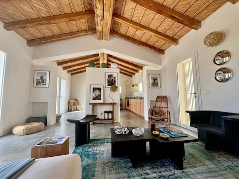 Luxury Villa with pool - private property