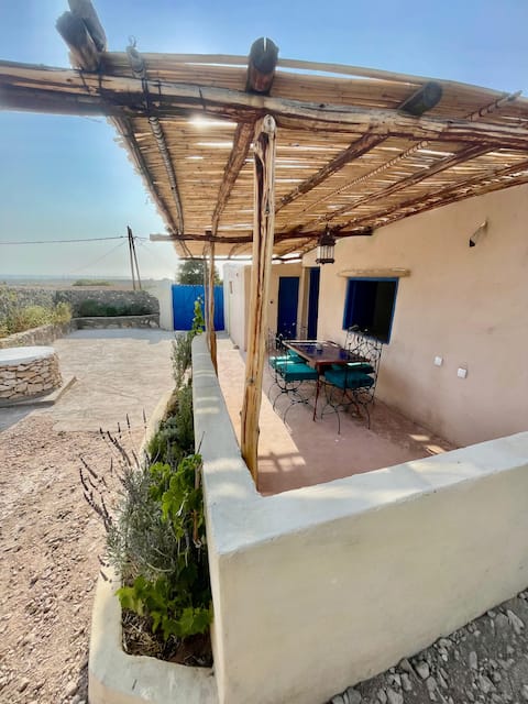 Popular Airbnb listing: Authentic Beldi house sea view in Sidi Kaouki