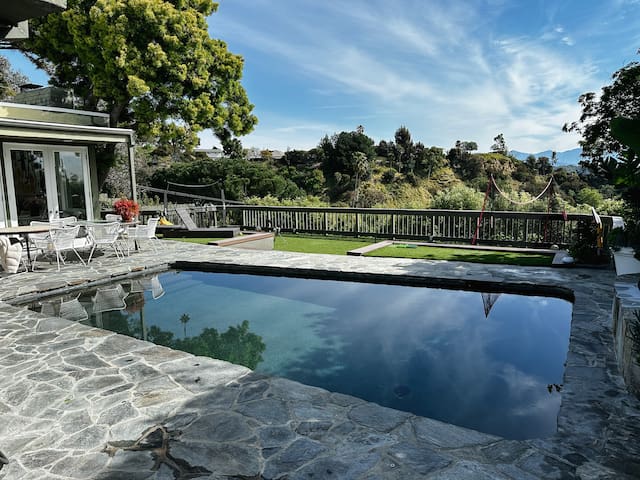 Laurel Canyon Escape – Unique view and Pool