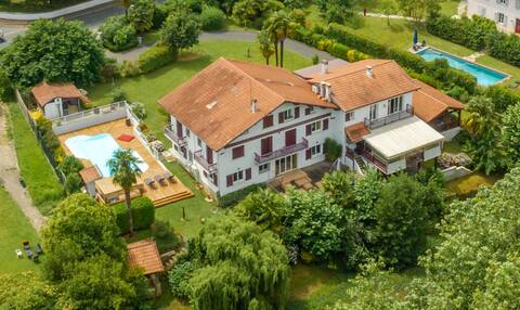 L 'hacienda / Grande maison with heated pool