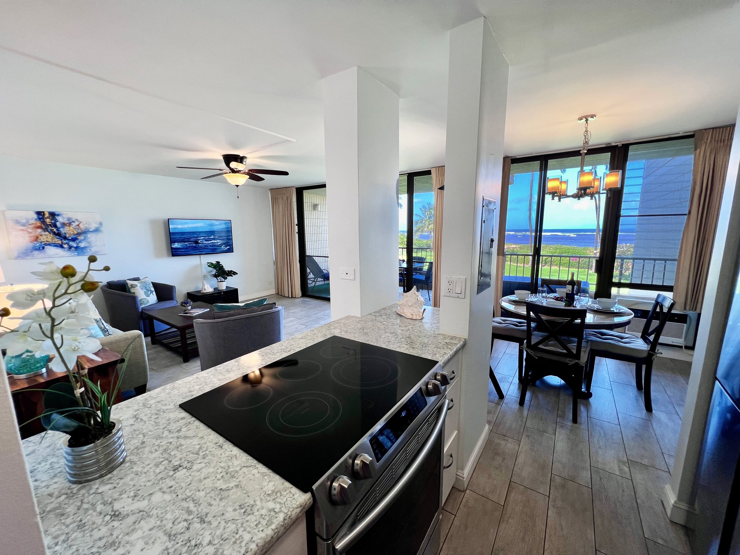 Condo in Kihei · ★4.94 · 1 bedroom · 2 beds · 1 private bath - Image 8