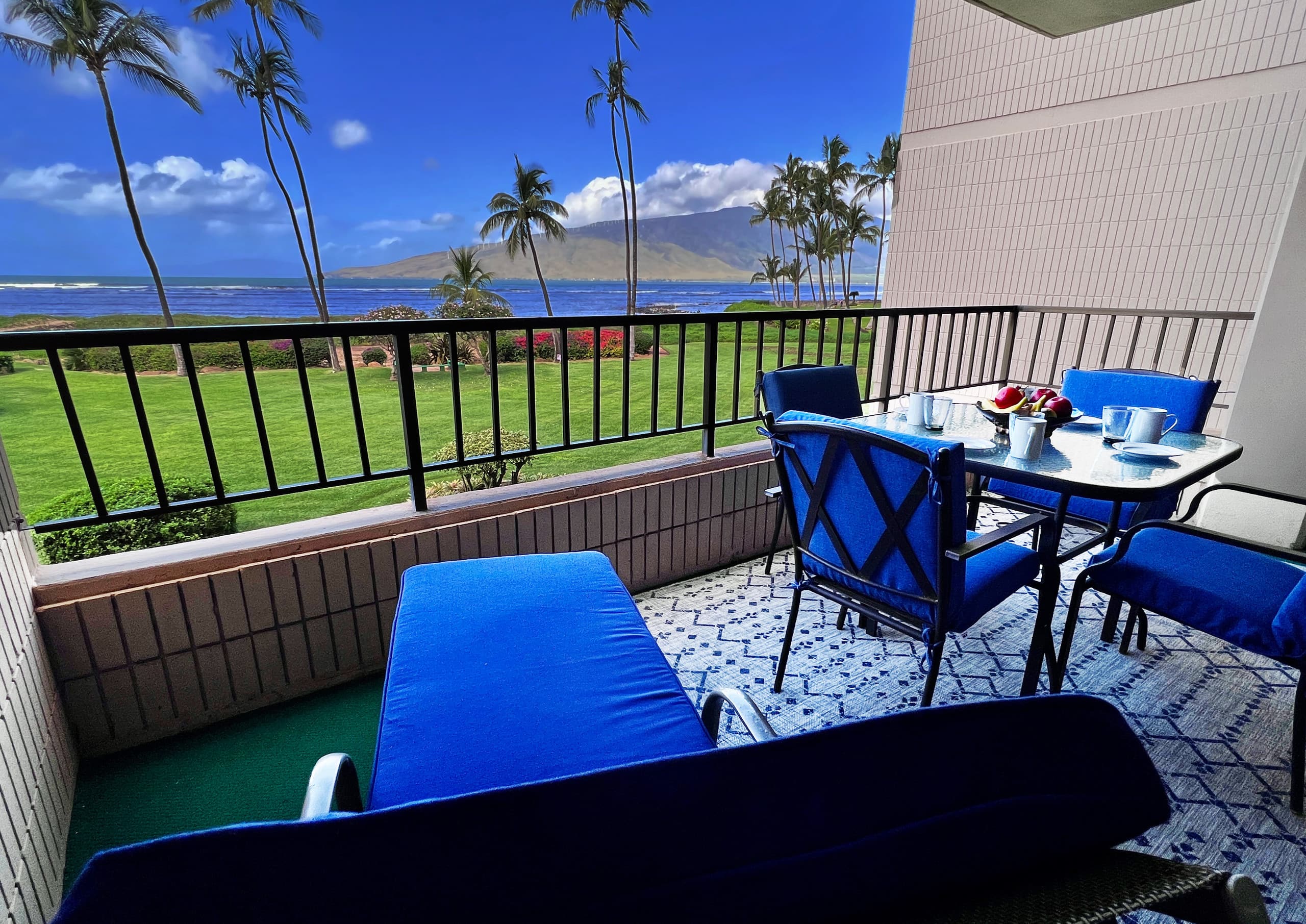 Condo in Kihei · ★4.94 · 1 bedroom · 2 beds · 1 private bath - Image 31