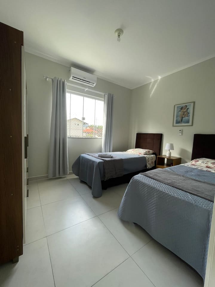 غرفة النوم 2