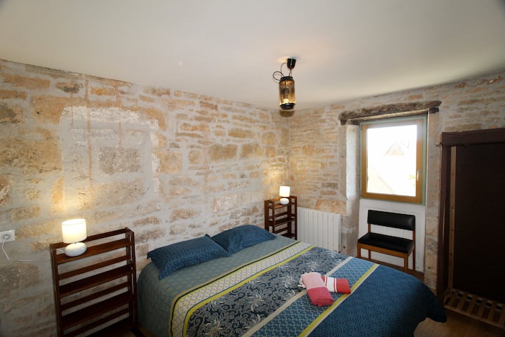 Ghorofa ya 1 - Chumba cha kulala chenye kitanda cha sentimita 160