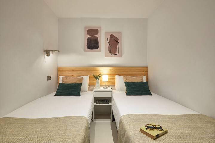 BBarcelona Diputació Flat gallery image 5