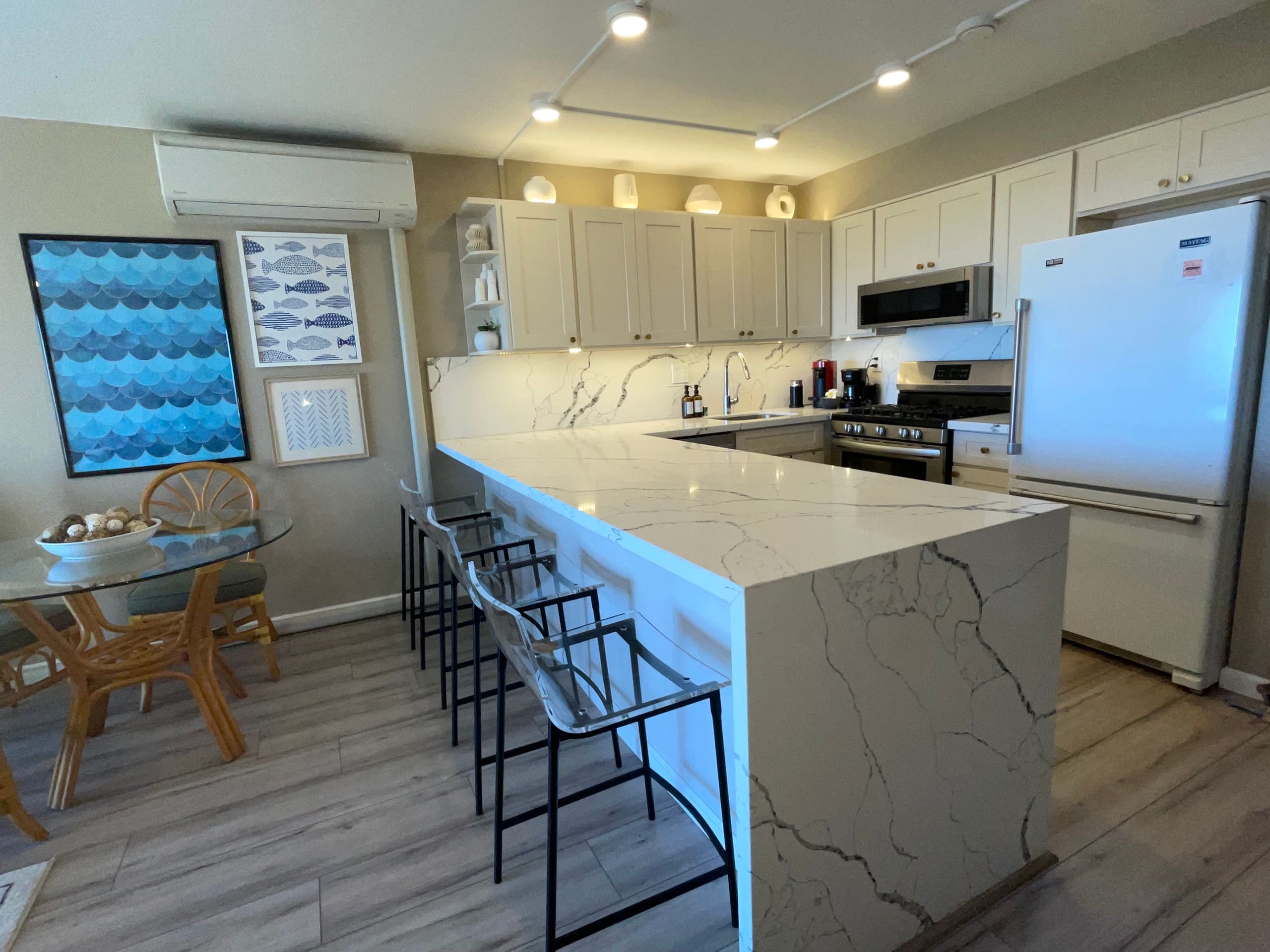 Condo in Kihei · ★5.0 · 1 bedroom · 2 beds · 1 private bath - Image 12