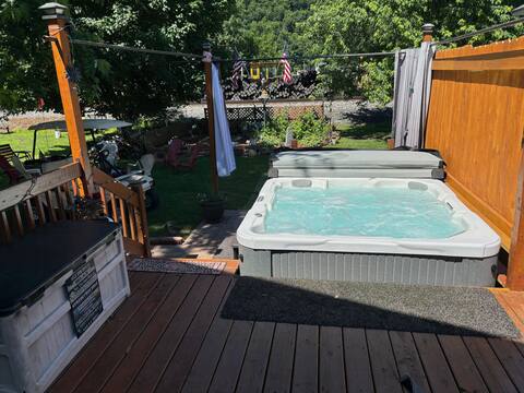 R-Lodge Getaway!