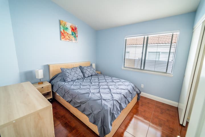 غرفة النوم 2