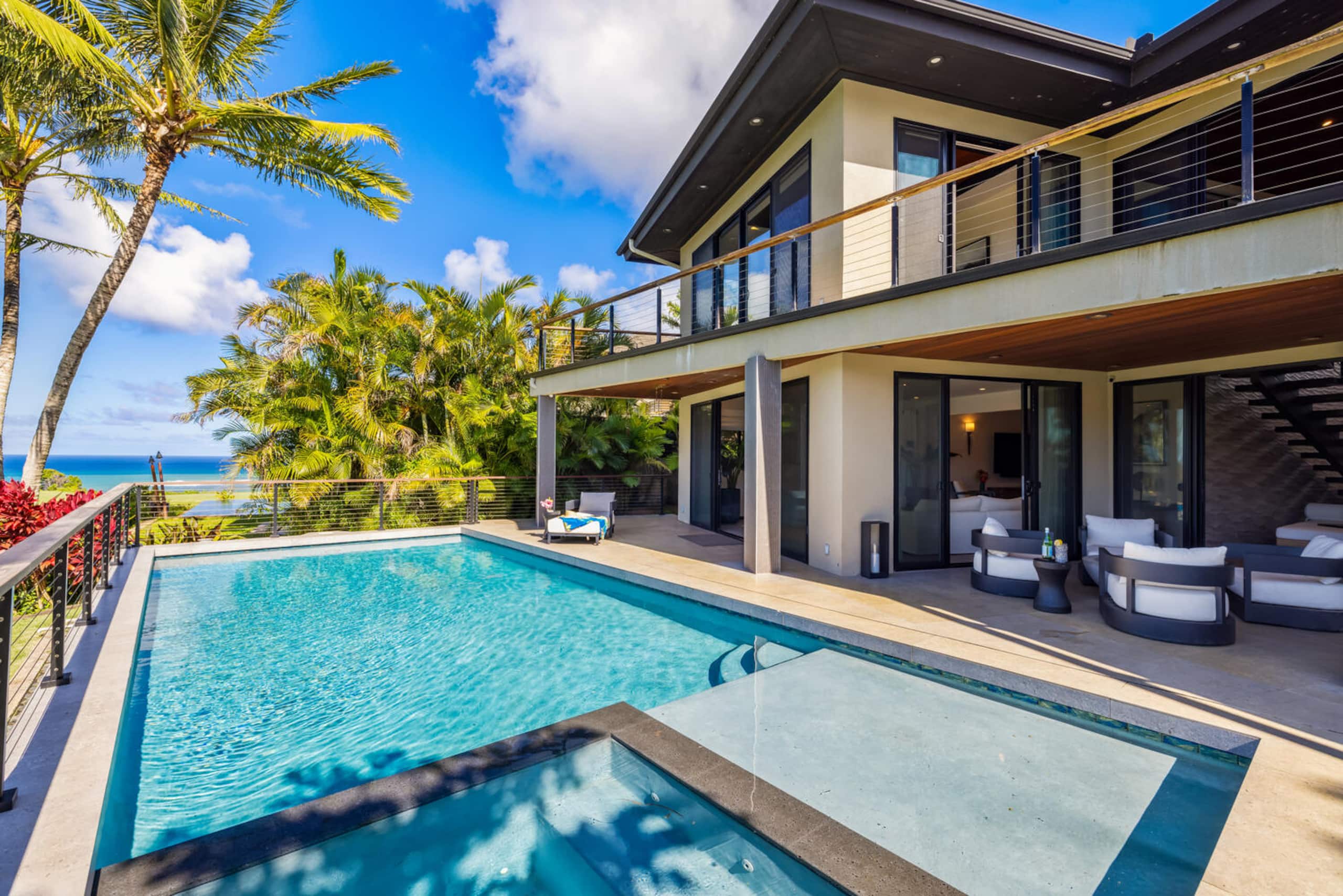 Home in Princeville · ★5.0 · 3 bedrooms · 3 beds · 3.5 baths - Image 45