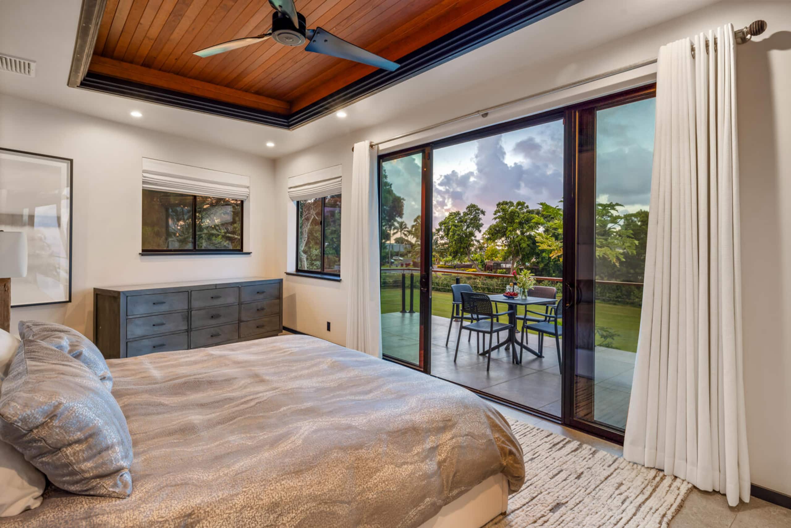 Home in Princeville · ★5.0 · 3 bedrooms · 3 beds · 3.5 baths - Image 26