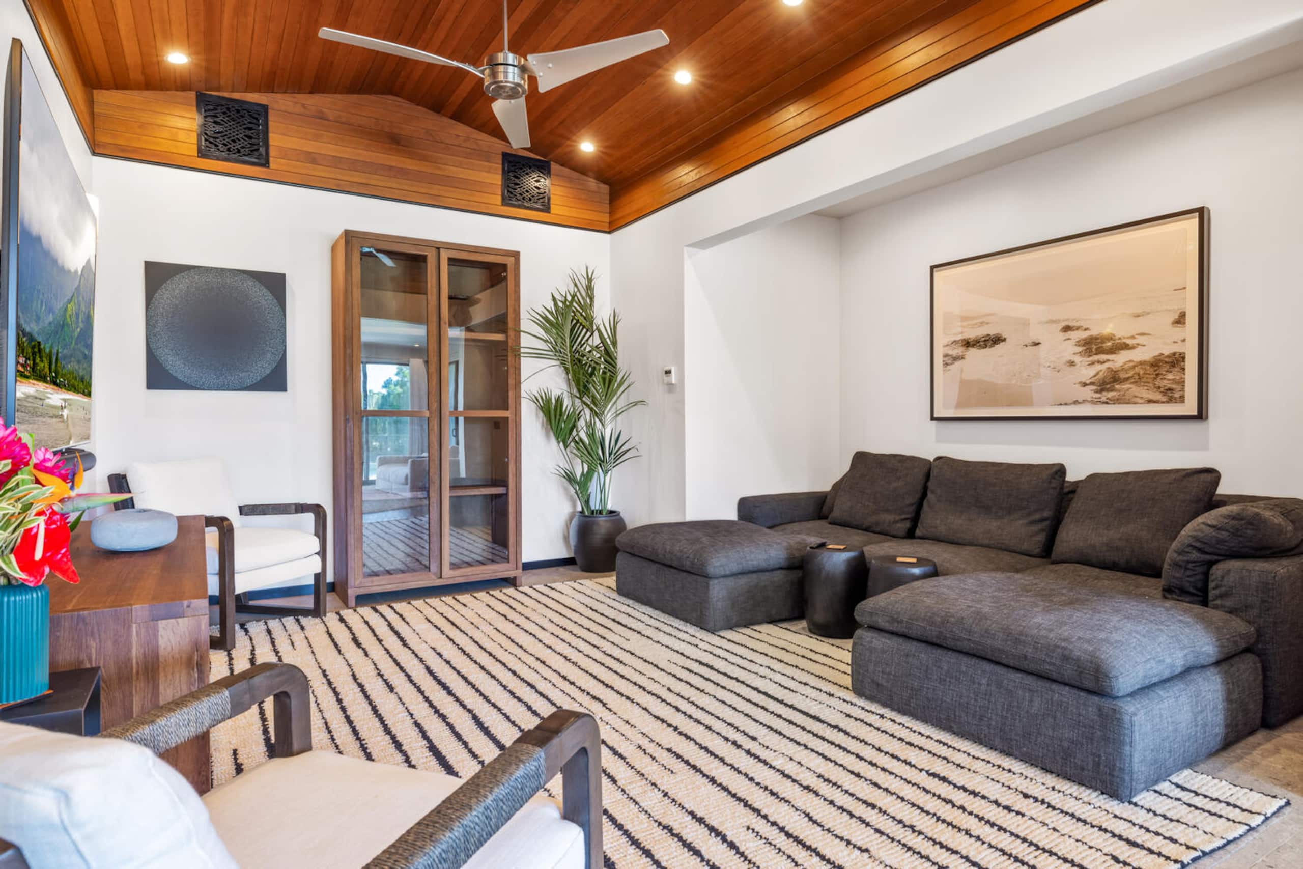 Home in Princeville · ★5.0 · 3 bedrooms · 3 beds · 3.5 baths - Image 18