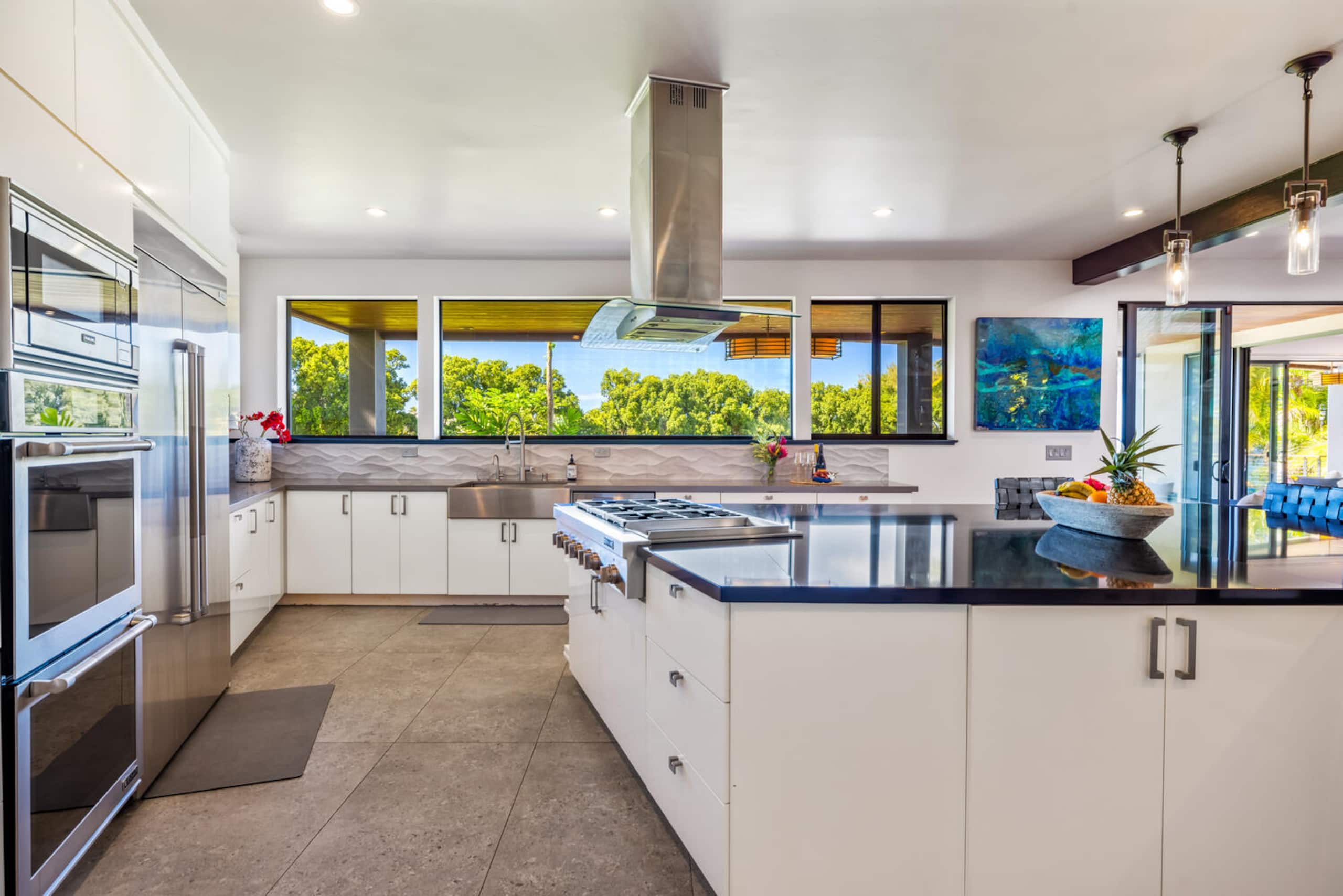 Home in Princeville · ★5.0 · 3 bedrooms · 3 beds · 3.5 baths - Image 10