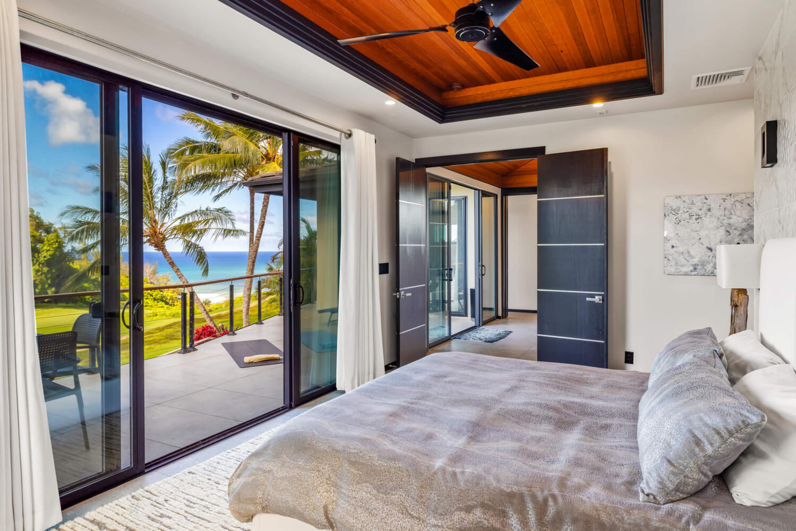 Home in Princeville · ★5.0 · 3 bedrooms · 3 beds · 3.5 baths - Image 24