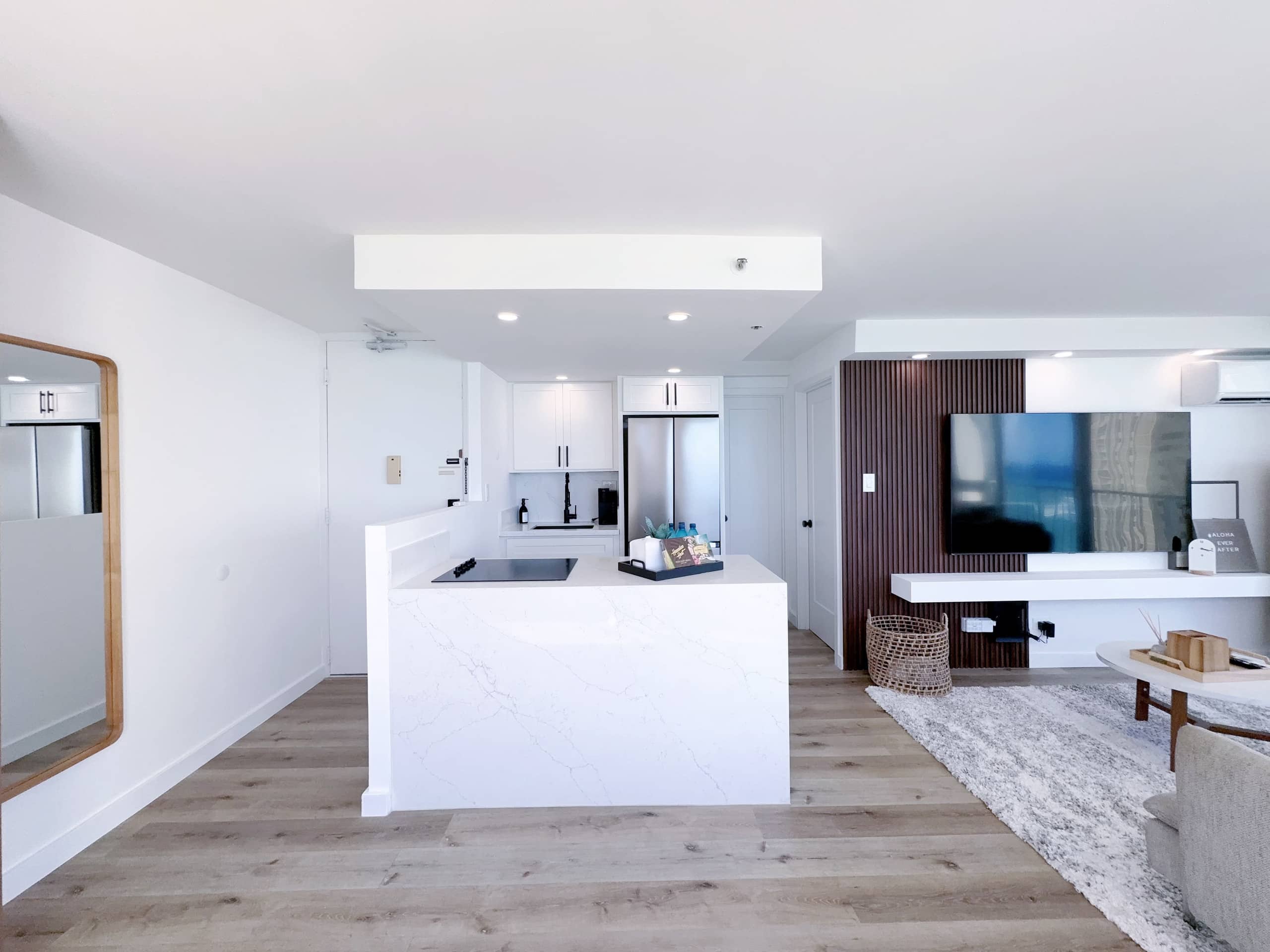 Top FL-Grand Ocean View Suite-Waikiki Beach - Image 19