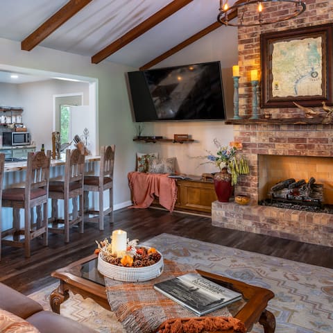 Top performing Airbnb: HarBet Lodge in Alvin