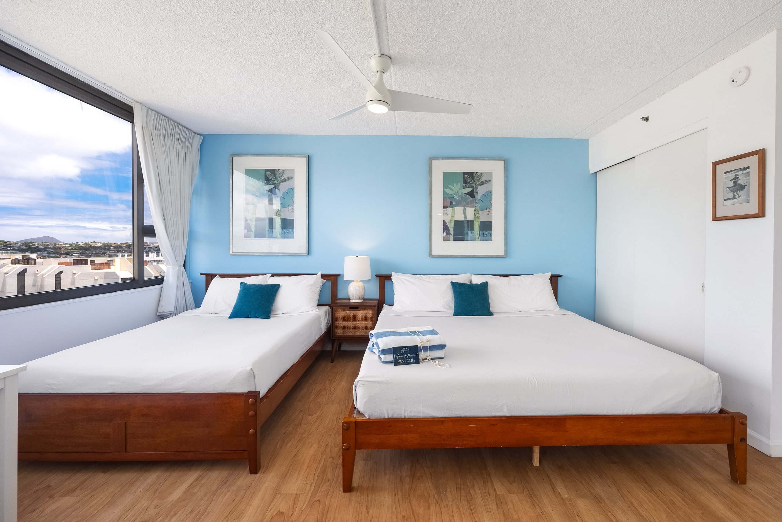 Fabulous Mountain View w/ Free Parking, Near Beach - Image 34