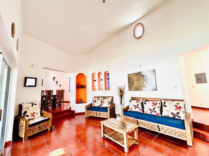 غرفة المعيشة