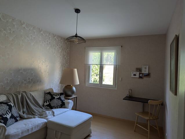 Architect’s Villa in Bordeaux, Ocean & Vineyards gallery image 5