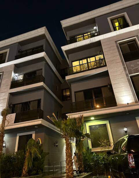 3-Bedroom Modern Apartment A6 جديده و انيقه