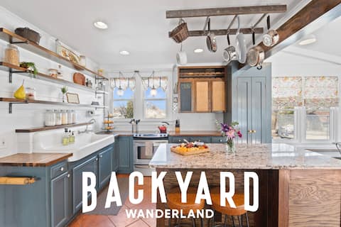 Perfect for Families • Near Ark & Creation Museum