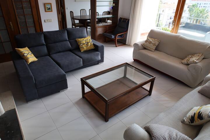 Casa con piscina privada, jardín gallery image 4