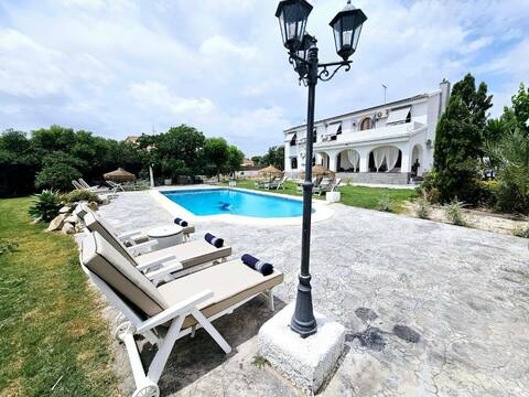 Sol y Luz Chalet - Alicante, Spain