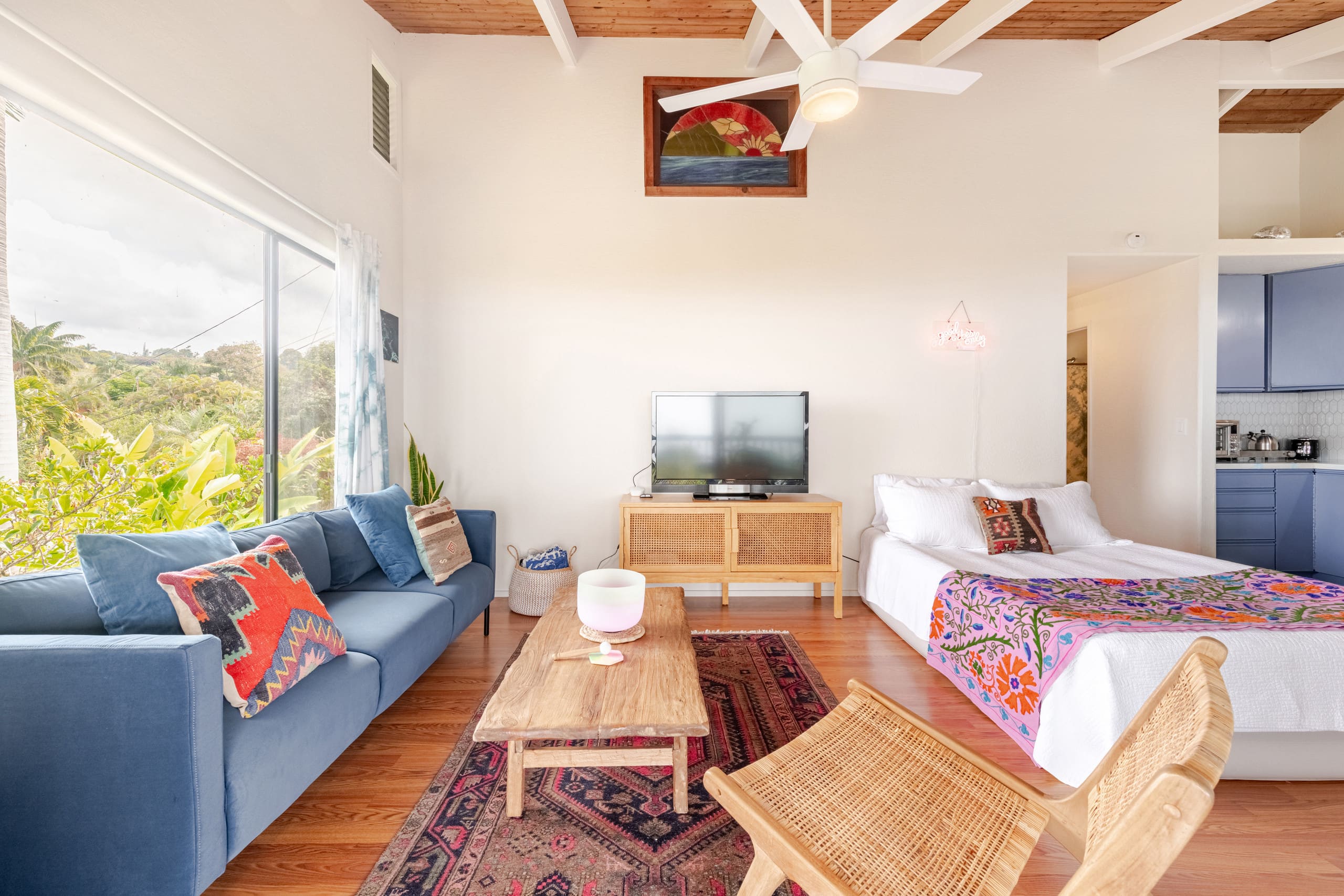 Professional Design  Ocean View  Private Apartment - Image 39
