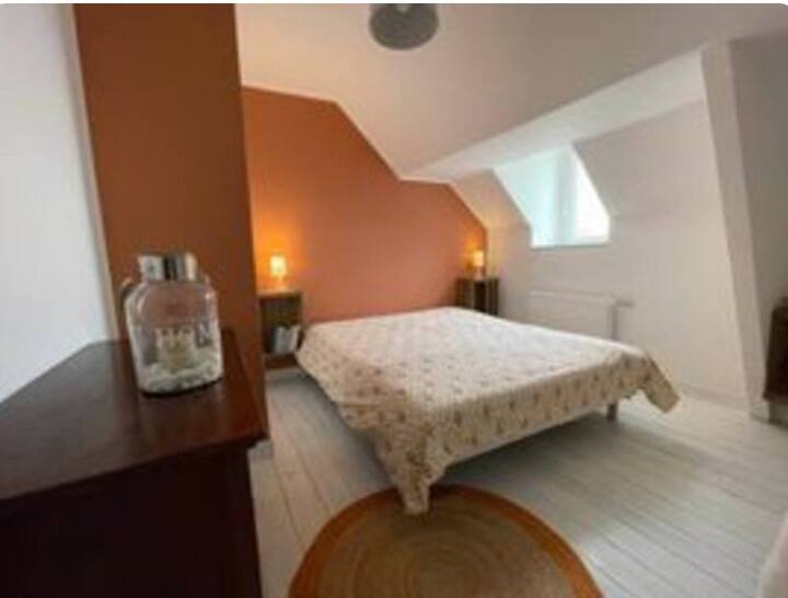 საძინებელი 1