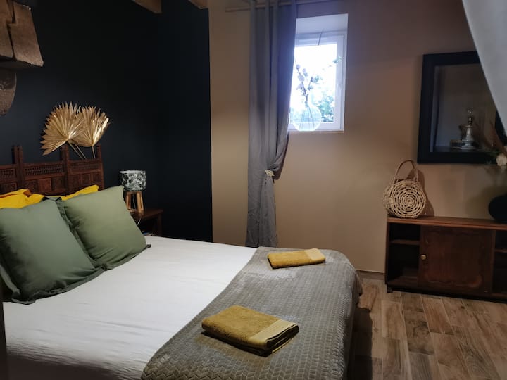 საძინებელი 1