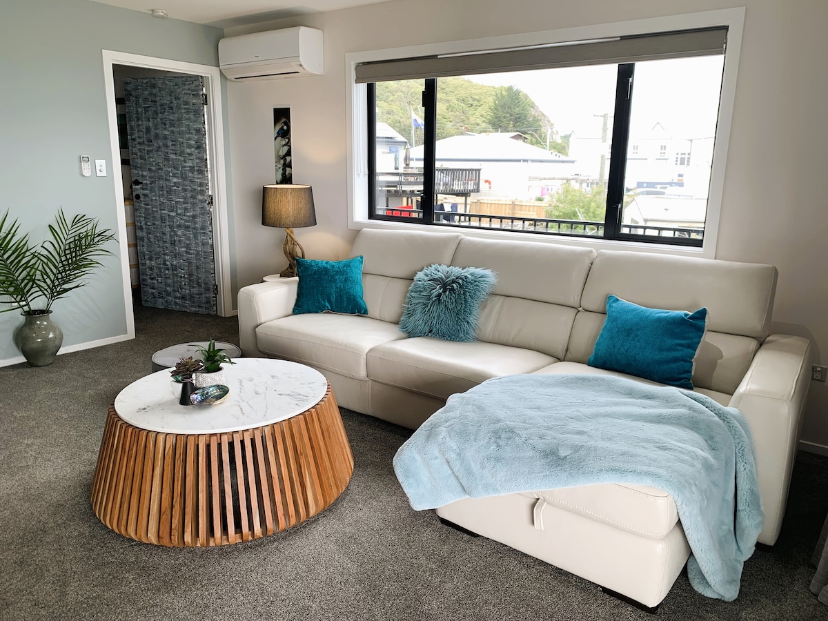 Top Airbnb: Te Ora (Life) Luxury Beach Retreat in Kaikoura District