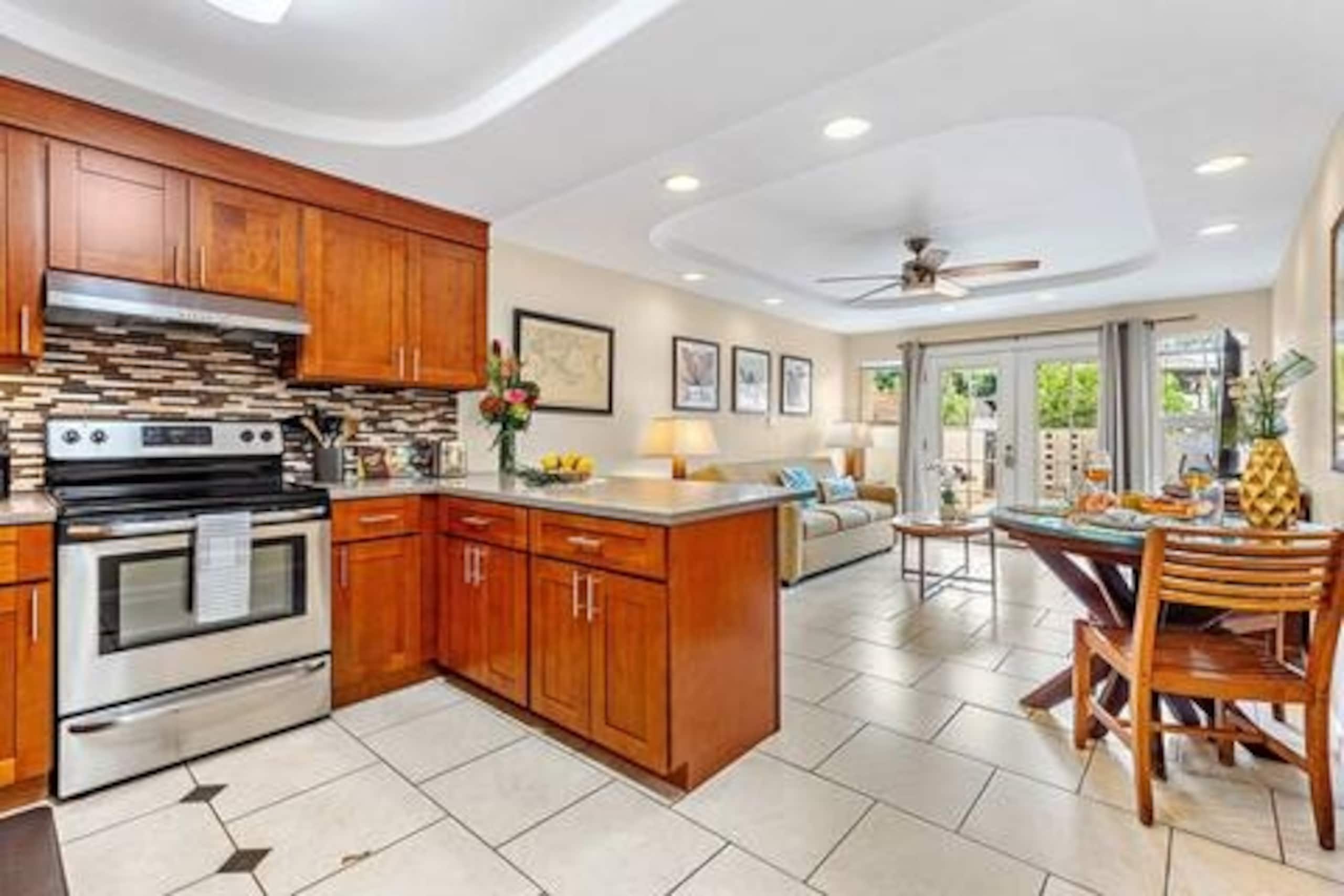Condo in Kihei · ★4.93 · 1 bedroom · 2 beds · 1 private bath - Image 8