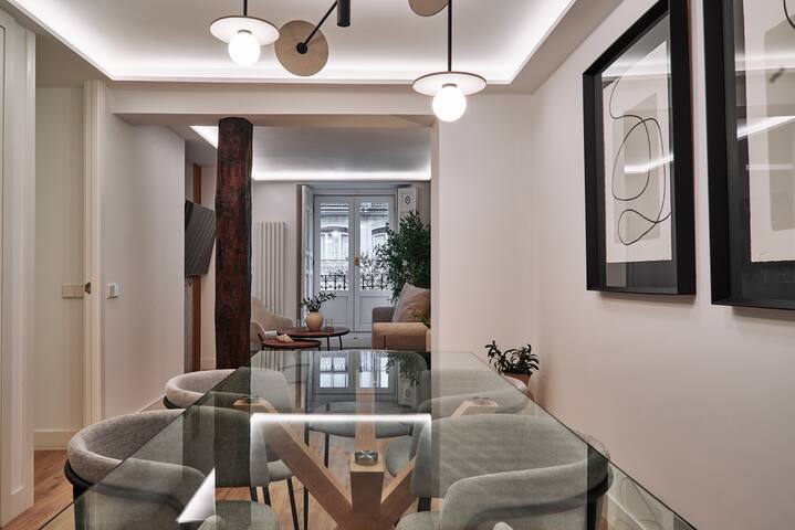 Centro V 3BR 3BH gallery image 5