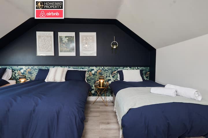 غرفة نوم في Homebird لإدارة العقارات للإيجارات قصيرة الأجل والإقامة المخدومة