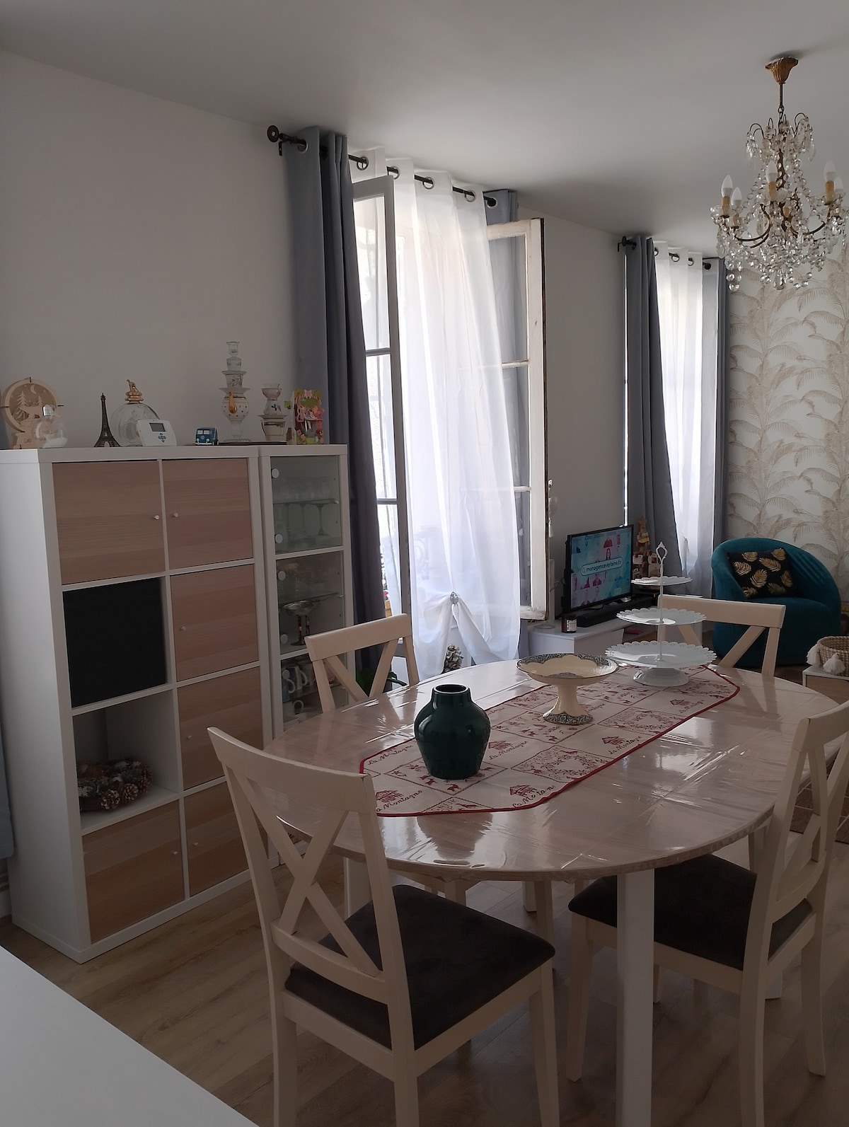 Propriété Airbnb réussie: Nice apartment in a good location. à Puteaux