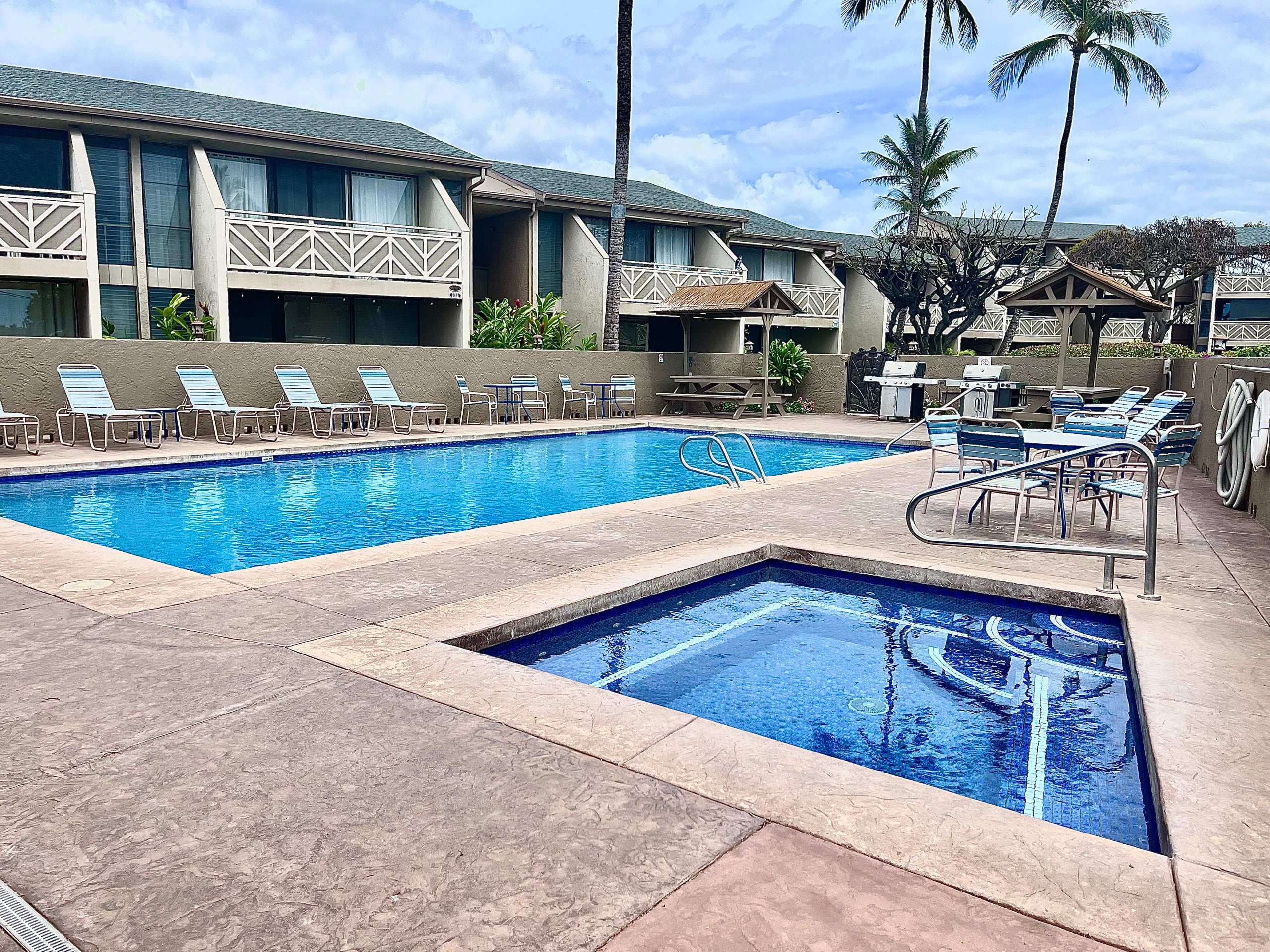Condo in Kihei · ★4.94 · 2 bedrooms · 4 beds · 1 private bath - Image 13