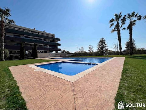 Large Private Terrace, Pool, Playground, A/C