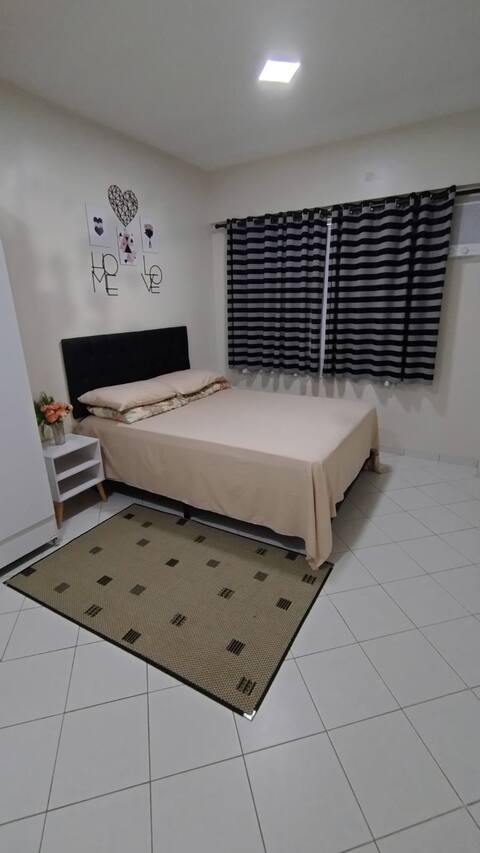 Apartamento em Cond. Fechado