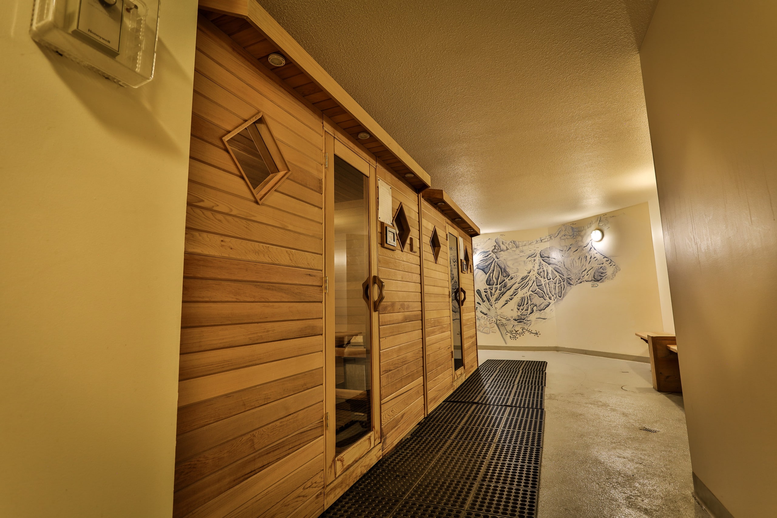 Lovely 1 bedroom condo near Fernie's Alpine Resort - Photo 19