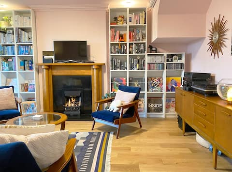Successful Airbnb property: Welcoming home with city on your doorstep in Kimmage Rathmines