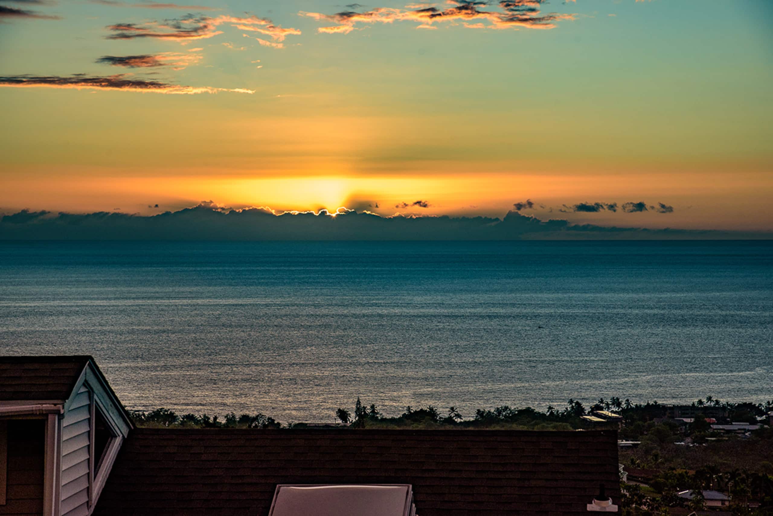 Home in Kailua-Kona · ★5.0 · 2 bedrooms · 2 beds · 2.5 baths - Image 20