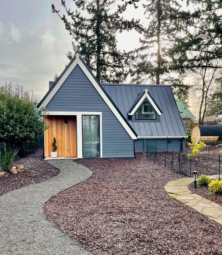 Modern Home with Cedar Sauna & Outdoor Patio