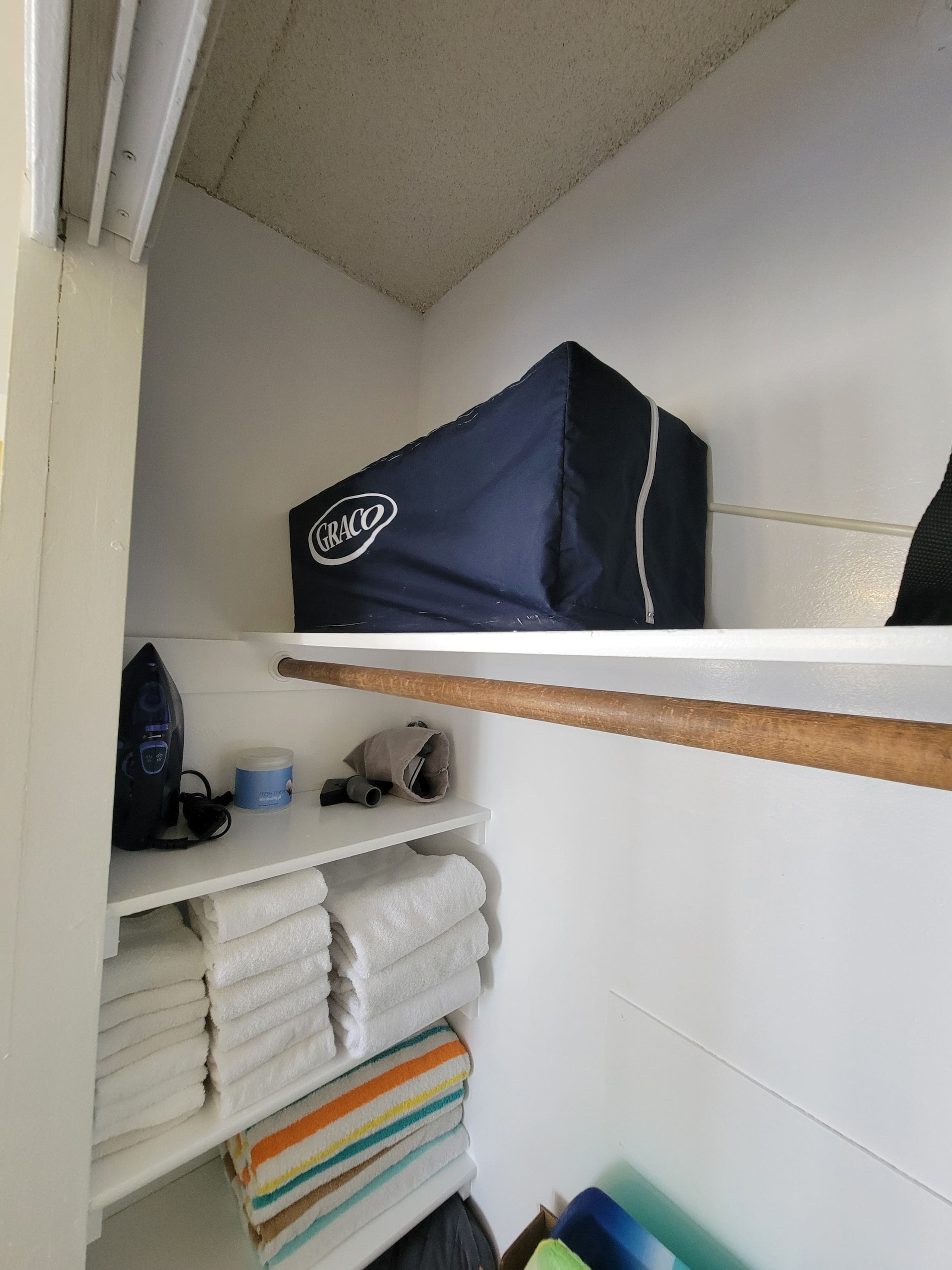 Condo in Honolulu · ★4.9 · 1 bedroom · 3 beds · 1 private bath - Image 22