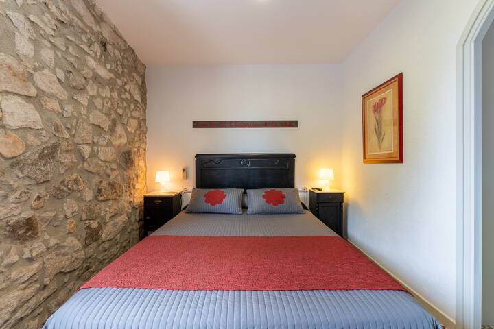 Can Salva Casa rural con jacuzzi gallery image 3