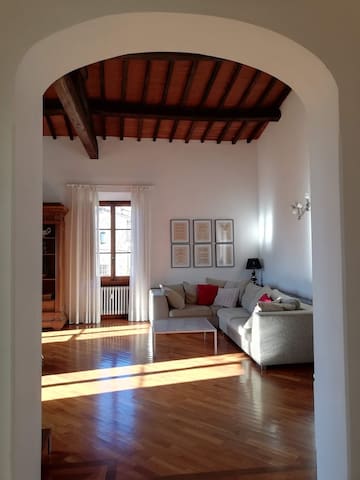 Top 360° Santi Apostoli, Palazzo Degli Altoviti