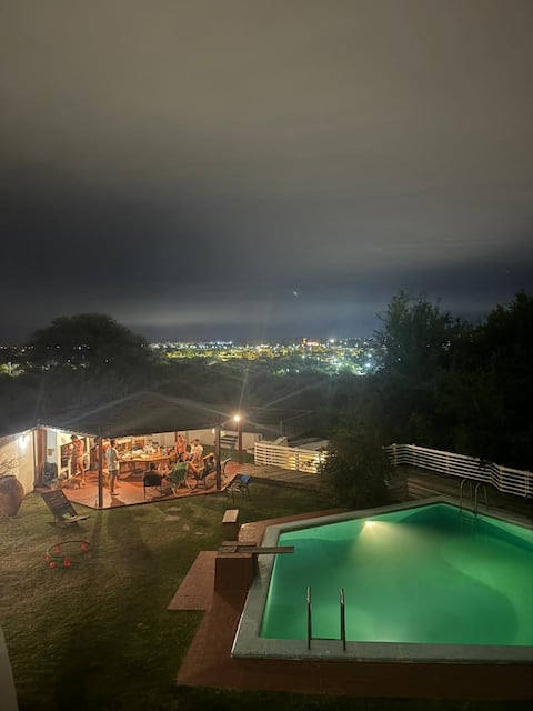 "Enjoy the city and nature at home"