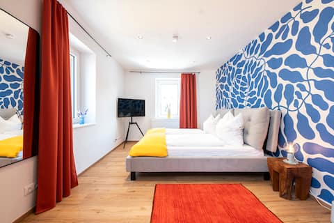 Bunter Hund Apartments: Parking | Families