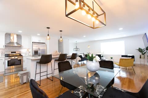 Cozy 4 BR Retreat in Boston – Family-Friendly
